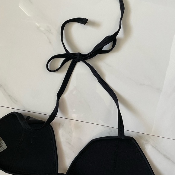 Black Triangl Swimwear Faux Leather Neoprene Bikini Top Size Small (Top Only) - Picture 6 of 6